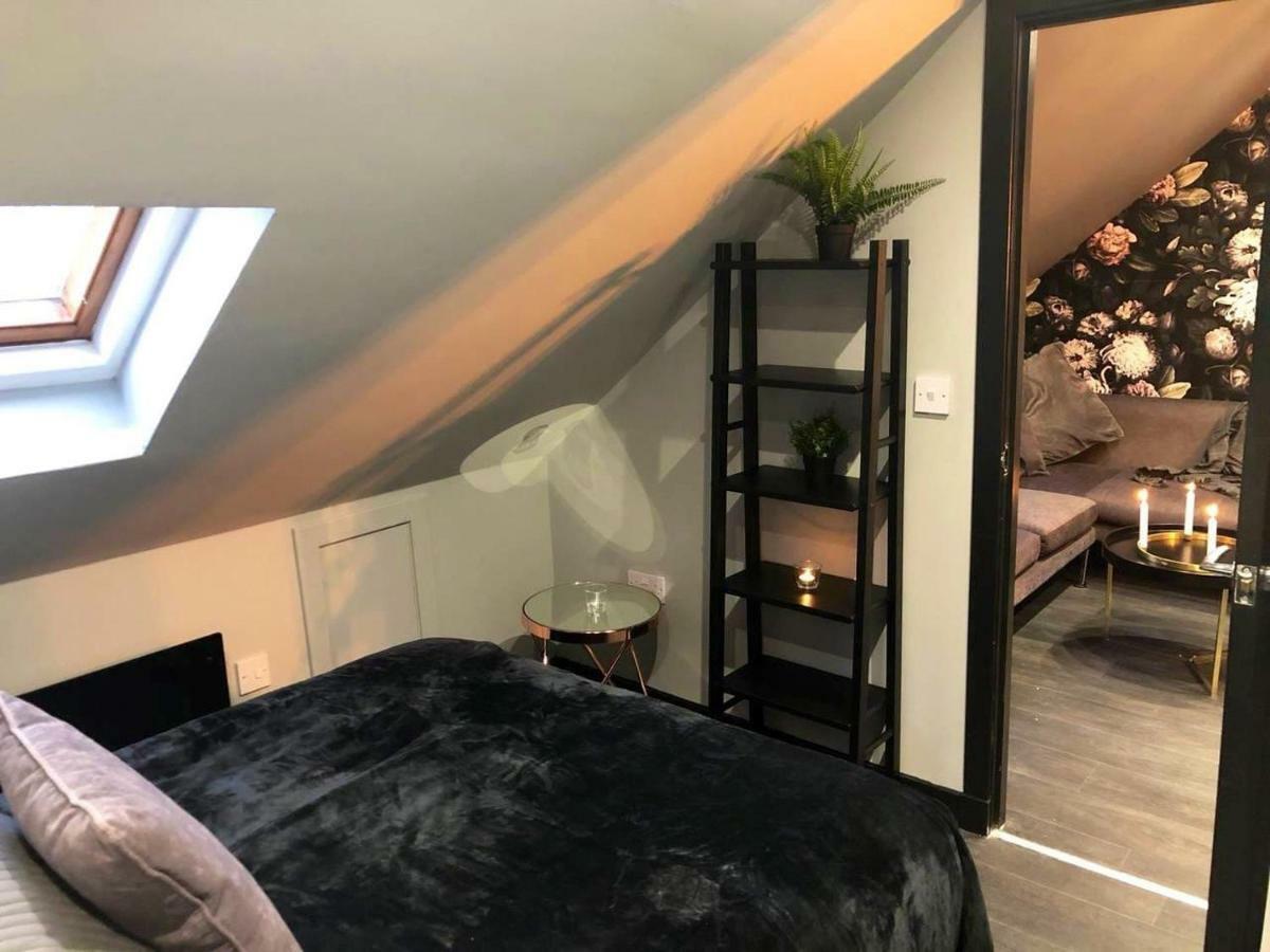Boutique Loft Apartment دنكيلد المظهر الخارجي الصورة